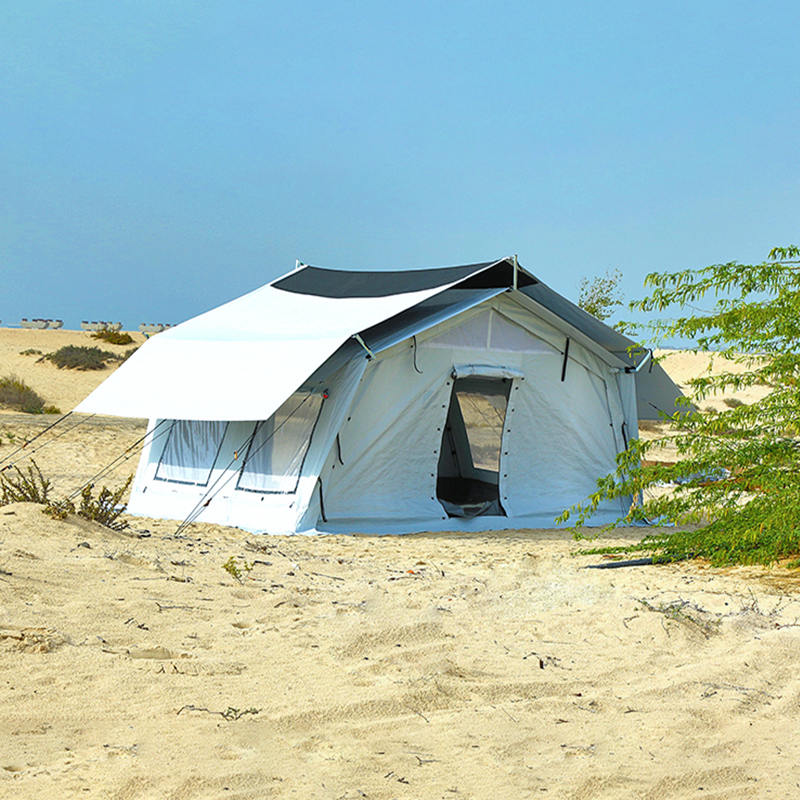 UNICEF-ov standardni višenamjenski šator od 24 m² s dobrim ventilacijskim sustavom